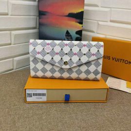 Picture of LV Wallets _SKUfw119163525fw